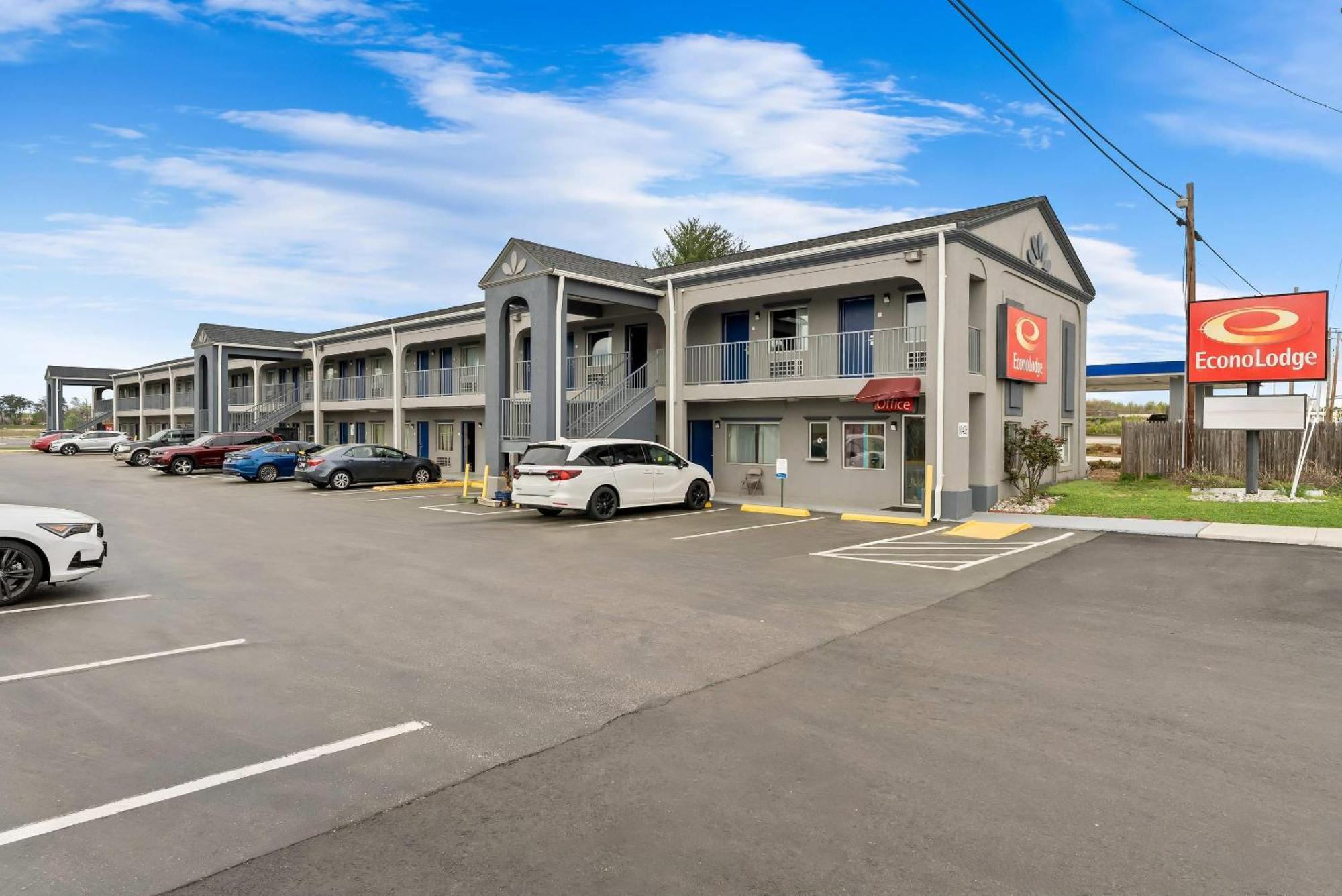 Econo Lodge Fredericksburg Near I-95 Exteriör bild